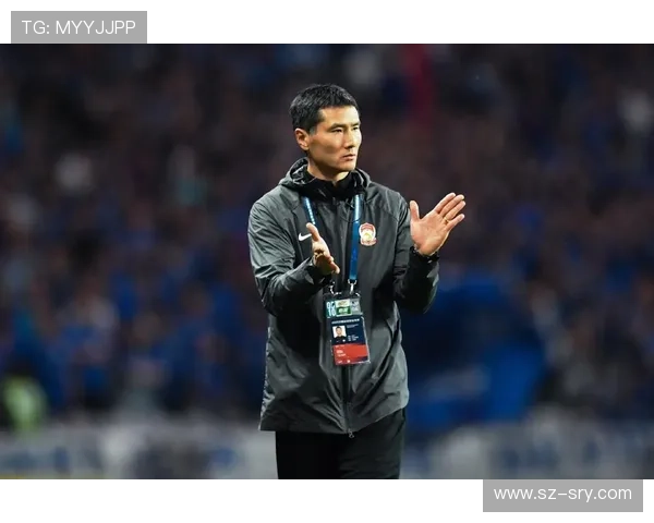 23岁国足新星半场惊艳 喀麦隆2红3黄